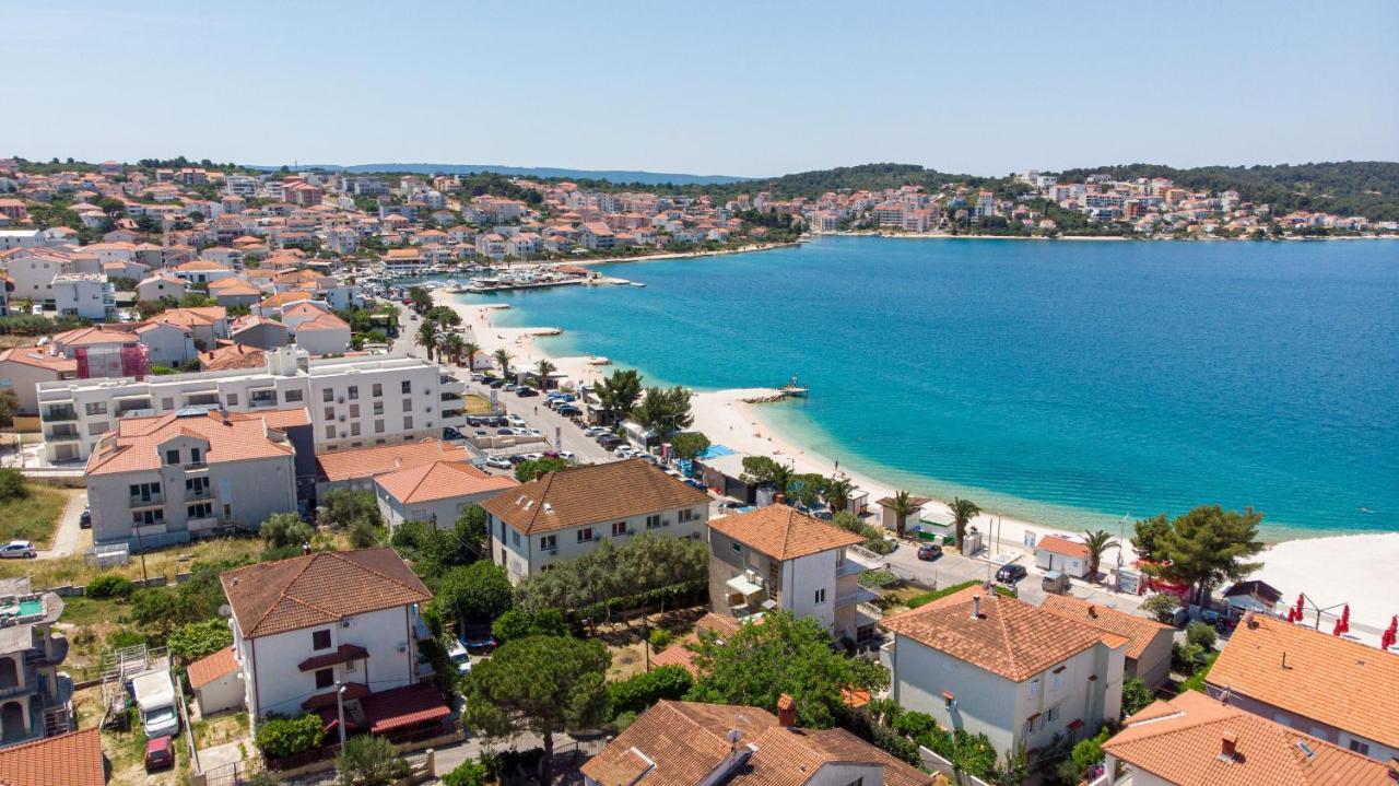 Apartments Vice Trogir Exterior photo